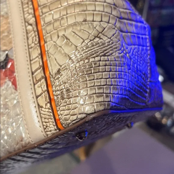 Brahmin Medium Julian Rosella Tote in Oasis with Wallet - Picture 13 of 16